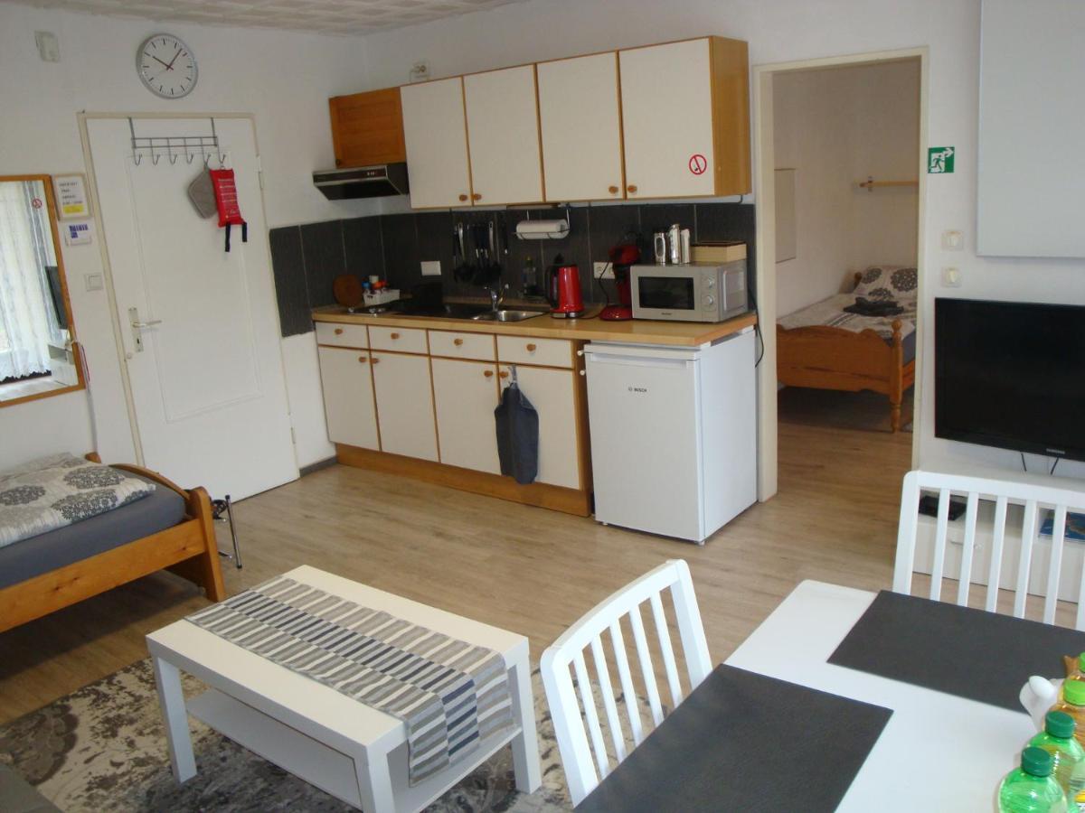 Tac Home 2-Zimmer Wohnung Sindelfingen Exterior photo